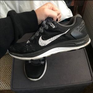 Nike Lunarglide Sneakers